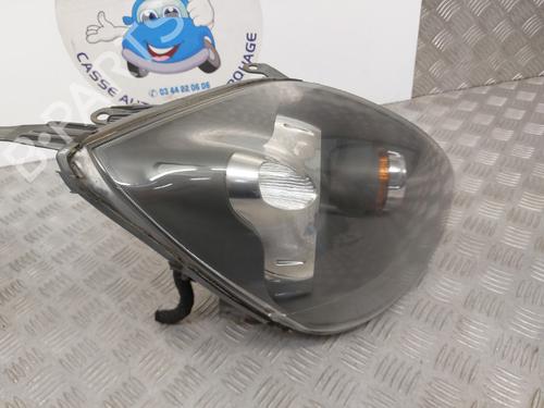 Right headlight FORD FIESTA V (JH_, JD_) 1.4 TDCi | BP23745753C29 