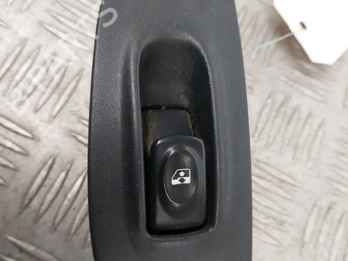 Used Right front window switch RENAULT MEGANE I (BA0/1_) 1.9 dTi (BA08, BA0N) (98 hp) 26170542