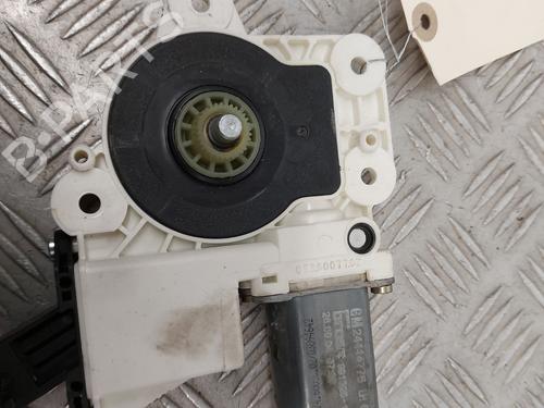 Used Left rear window motor Left rear window motor OPEL VECTRA C GTS (Z02) 1.9 CDTI (F68) (150 hp) 28545524 28545524