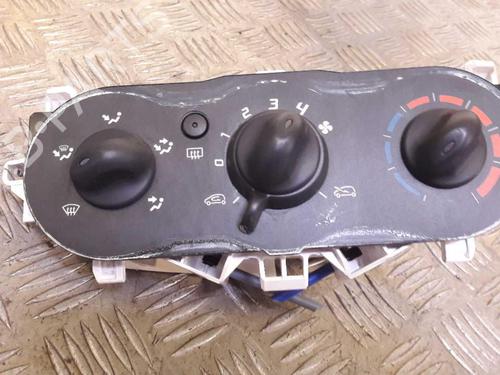 Used Climate control Climate control RENAULT TWINGO II (CN0_) 1.2 16V (CN0K, CN0V, CN0A) (76 hp) 24852831 24852831