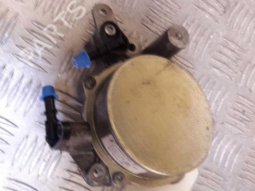 Used Vacuum pump PEUGEOT 508 SW I (8E_) 2.0 HDi RXH Hybrid4 (200 hp) 24852955