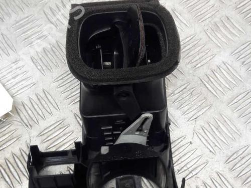 Used Air vent VW POLO (6N2) 1.4 (60 hp) 23658630