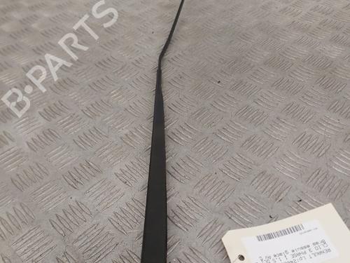 Used Front windshield wiper arm RENAULT CLIO III (BR0/1, CR0/1) 1.5 dCi (BR17, CR17) (86 hp) 23745233