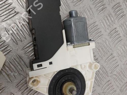 Used Left front window motor PEUGEOT 407 (6D_) 2.0 HDi 135 (6DRHRH, 6DRHRE, 6DRHRG, 6DRHRJ) (136 hp) 23738313