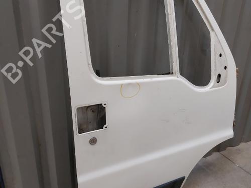 Right front door PEUGEOT BOXER Van (244) 2.8 HDi | BP23746967C3 