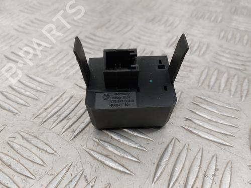 Headlight switch VW TOURAN (1T1, 1T2) 2.0 TDI 16V | BP23748151I24 