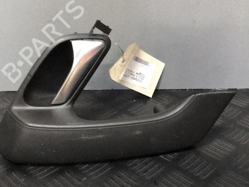 Høyre foran invendig håndtak VW POLO V (6R1, 6C1) 1.0 (60 hp) 23655417