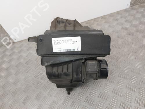 Used Air filter box RENAULT MEGANE III Grandtour (KZ0/1) 1.5 dCi (KZ09, KZ0D, KZ1G, KZ29, KZ14, KZ1W, KZ10, KZ1F,... (110 hp) 29338676