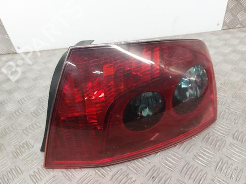 Rückleuchte Rechts für PEUGEOT 407 (6D_) 2.0 HDi 135 (6DRHRH, 6DRHRE, 6DRHRG, 6DRHRJ) (136 hp) 27995073
