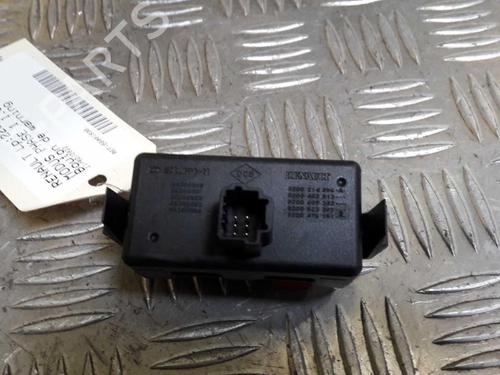 Used Warning switch RENAULT MODUS / GRAND MODUS (F/JP0_) 1.6 (JP03, JP0B, JP0U, JP0Y, JP1G) (112 hp) 24852618
