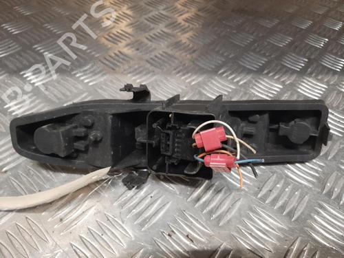 Used Lamp holder Lamp holder RENAULT SCÉNIC II (JM0/1_) 1.9 dCi (JM0G, JM12, JM1G, JM2C) (120 hp) 23655849 23655849