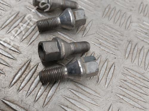 other-renault-megane-iv-hatchback-b9amn_-2015-23747295 main image