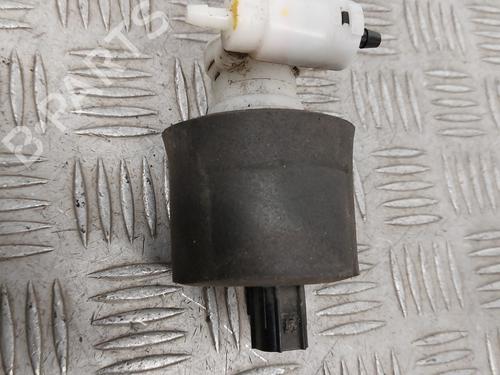 Used Washer pump Washer pump CHRYSLER PT CRUISER (PT_) 2.2 CRD (121 hp) 32110989 32110989