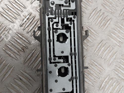 Lampeholder RENAULT CLIO II (BB_, CB_) 1.2 (BB0A, BB0F, BB10, BB1K, BB28, BB2D, BB2H, CB0A,... (58 hp) 28138758