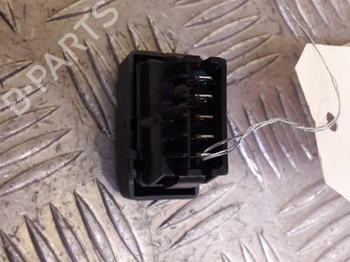 Used Switch Switch RENAULT CLIO I (B/C57_, 5/357_) 1.2 (B/C/S57A, B/C57S, 5/357F, 5/357J, 5/357L, 5/357R) (58 hp) 23723590 23723590