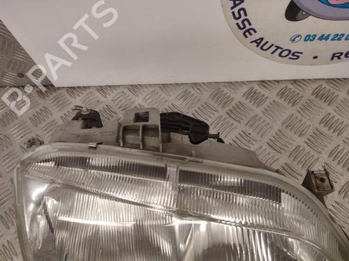 Used Right headlight Right headlight RENAULT MEGANE I (BA0/1_) 1.6 e (BA0F, BA0S) (90 hp) 23737981 23737981