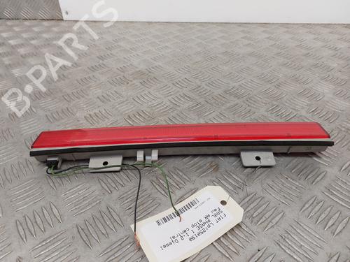 Used Third brake light Third brake light FIAT 500L (351_, 352_) 1.3 D Multijet (199LXY1A, 199LXY11) (84 hp) 26210744 26210744