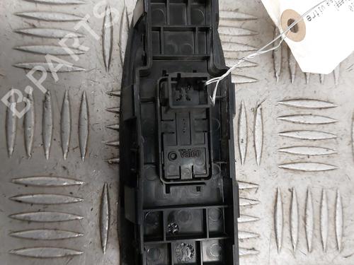 Right front window switch FIAT SCUDO Van (270_, 272_) 1.6 D Multijet | BP31074990I26 