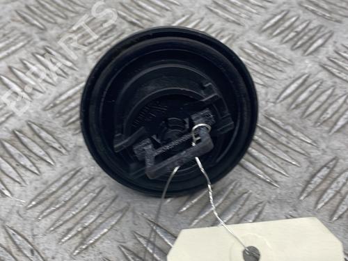 Used Fuel cap RENAULT TWINGO I (C06_) 1.2 (C066, C068) (58 hp) 32404525