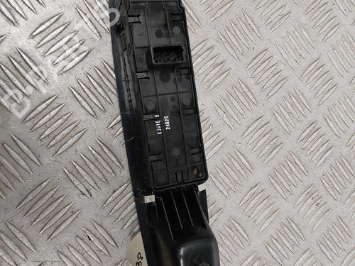 Left front window switch RENAULT MEGANE III Grandtour (KZ0/1) 1.5 dCi (KZ09, KZ0D, KZ1G, KZ29, KZ14, KZ1W, KZ10, KZ1F,... | BP29334302I27 
