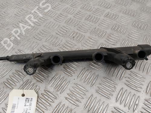 Injection rail PEUGEOT 208 I (CA_, CC_) 1.2 VTI 82 | BP29912945M98