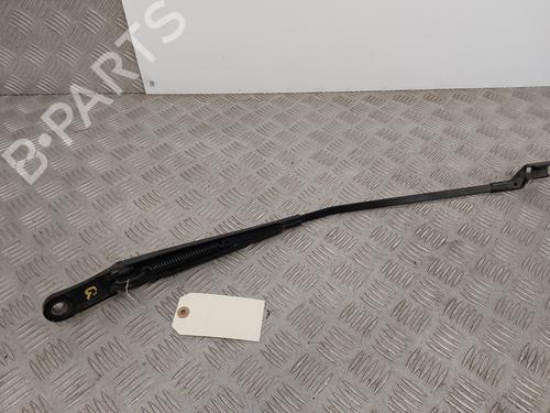 Used Front windshield wiper arm PEUGEOT 5008 (0U_, 0E_) 1.6 HDi (110 hp) 29423643