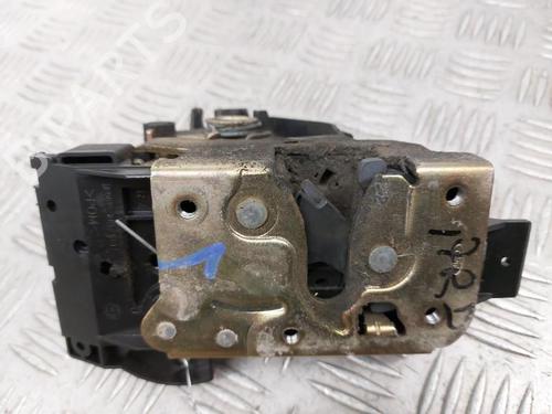 Højre bagtil lås FORD FOCUS I (DAW, DBW) 1.8 TDCi (115 hp) 23743553