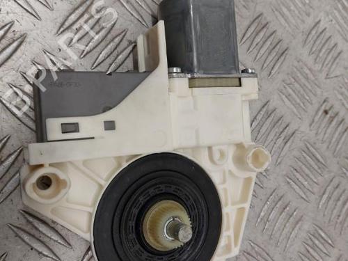 Used Right rear window motor PEUGEOT 407 (6D_) 2.0 HDi 135 (6DRHRH, 6DRHRE, 6DRHRG, 6DRHRJ) (136 hp) 23738332