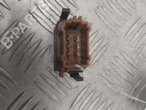 Used Right rear window switch Right rear window switch RENAULT LAGUNA II Grandtour (KG0/1_) 1.9 dCi (KG0G) (120 hp) 23747662 23747662
