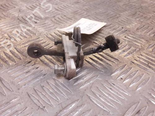 hingedoor-check-strap-lada-niva-closed-off-road-vehicle-2121-2131-1976-24852324 main image