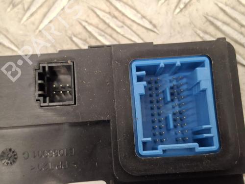 Used Electronic module Electronic module PEUGEOT 308 II (LB_, LP_, LW_, LH_, L3_) 1.2 THP 130 (131 hp) 39630844 39630844