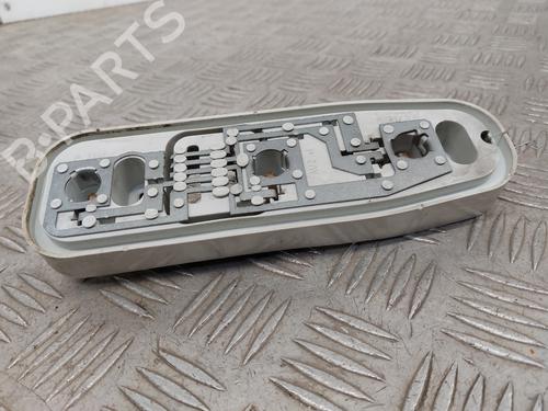 Used Lamp holder Lamp holder RENAULT TWINGO I (C06_) 1.2 16V (C06C, C06D, C06K) (75 hp) 33545710 33545710