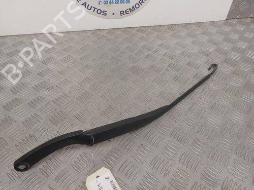 Used Front windshield wiper arm RENAULT LAGUNA II Grandtour (KG0/1_) 1.9 dCi (KG0G) (120 hp) 23747656