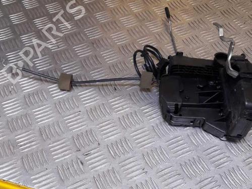 Used Front left lock MERCEDES-BENZ CLS (C219) CLS 320 CDI (219.322) (224 hp) 23725448