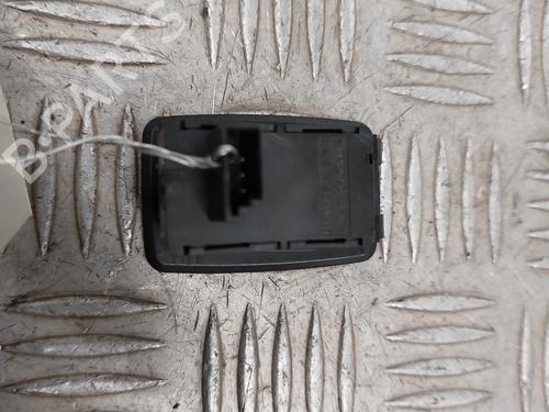 right-rear-window-switch-bmw-1-e87-2003-2004-2005-2006-2007-2008-2009-2010-2011-2012-2013-33991593 main image