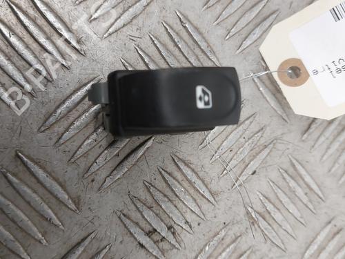 Pulsantiera posteriore sinistra RENAULT MODUS / GRAND MODUS (F/JP0_) 1.5 dCi (FP0D, JP0D) (82 hp) 30609333