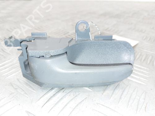 Venstre fortil invendig håndtag TOYOTA AYGO (_B1_) 1.0 (KGB10_, KGB10R) (68 hp) 32684592