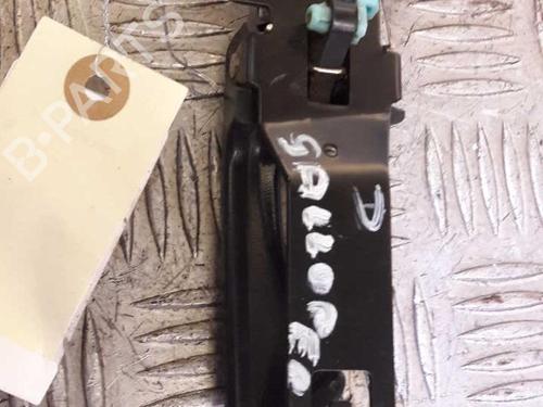 Used Front right interior door handle Front right interior door handle HYUNDAI GALLOPER II (JK-01) 2.5 TD (88 hp) 23713772 23713772