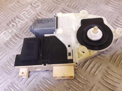 Used Right front window motor CITROËN C4 Coupe (LA_) 1.6 HDi (90 hp) 23658170