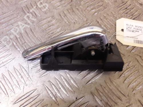 Used Front right interior door handle Front right interior door handle ALFA ROMEO 147 (937_) 1.9 JTDM 8V (937.AXD1A, 937.AXU1A, 937.BXU1A) (120 hp) 23726729 23726729