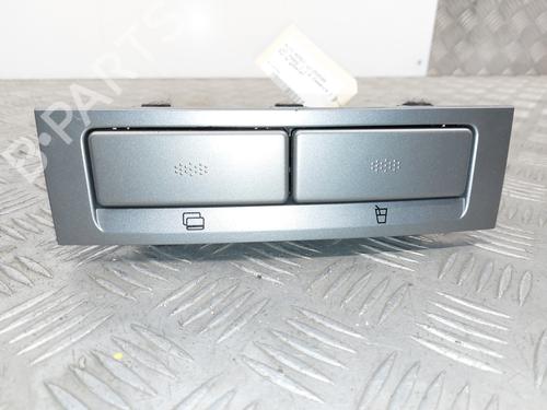 Used Cup/Object holder Cup/Object holder ALFA ROMEO 147 (937_) 1.6 16V T.SPARK (937.AXA1A, 937.AXB1A, 937.BXB1A) (120 hp) 32164230 32164230