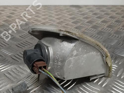 Used Right front indicator Right front indicator PEUGEOT 405 II Break (4E) 2.0 (121 hp) 23714931 23714931
