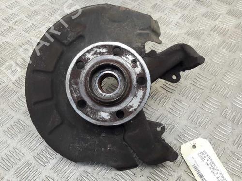 Used Right front steering knuckle VW POLO (9N_, 9A_) 1.9 TDI (101 hp) 23735839