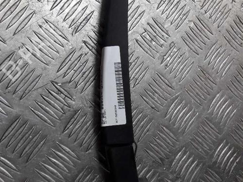 Used Rear windshield wiper arm Rear windshield wiper arm 23656206 23656206