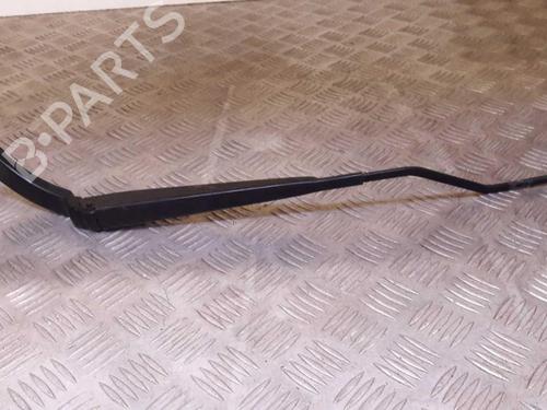 Front windshield wiper arm RENAULT CLIO IV (BH_) 0.9 TCe 90 (BHNF, BHMA, BHMH, BHJK, BHJR) | BP23734470C143 