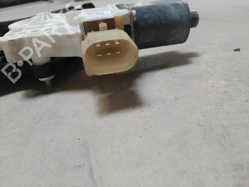 Front right window mechanism BMW 4 Coupe (F32, F82) 430 d | BP23715107C23 