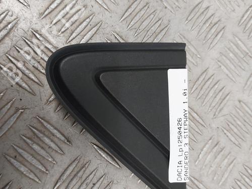 Używane Kołpak DACIA SANDERO III 1.0 TCe 90 (91 hp) 29480042