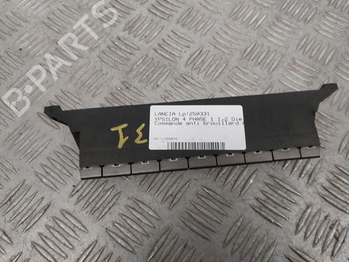 Switch LANCIA YPSILON (843_) 1.3 JTD (843.AXD11, 843.AXD1A) | BP30458147I30 
