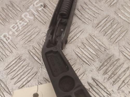 Front windshield wiper arm VW GOLF IV (1J1) 1.9 TDI | BP23745797C143 
