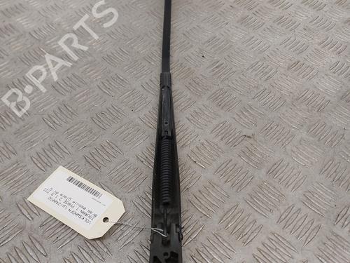 Used Front windshield wiper arm Front windshield wiper arm VW TOURAN (1T1, 1T2) 1.9 TDI (105 hp) 23744771 23744771